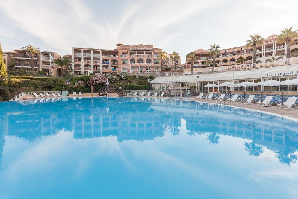 Residence Le Hameau Cap Esterel - Maeva Home Сен-Рафаель Екстер'єр фото