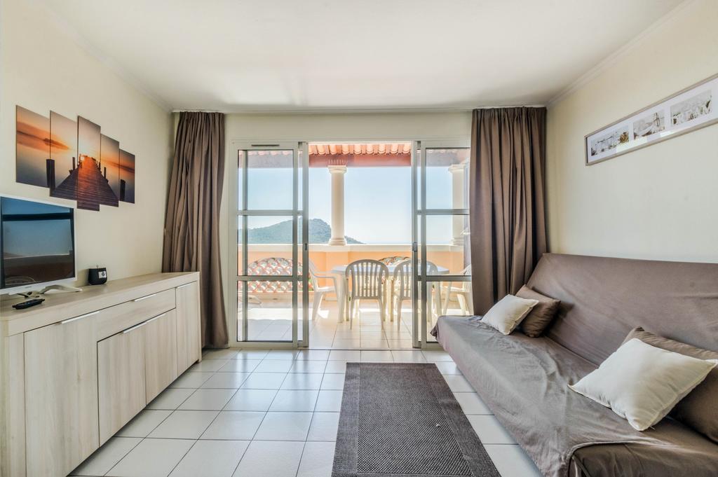 Residence Le Hameau Cap Esterel - Maeva Home Сен-Рафаель Екстер'єр фото